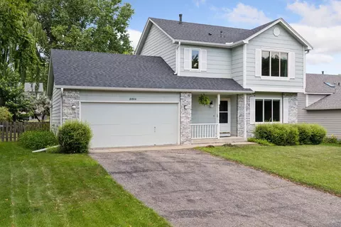 18884 Pennington Ave, Eden Prairie, MN 55346