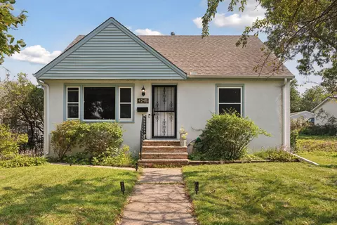 4245 5th St NE, Columbia Heights, MN 55421