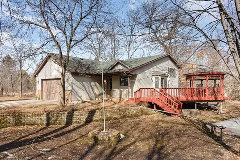 36593 Falcon Ave, North Branch, MN 55056