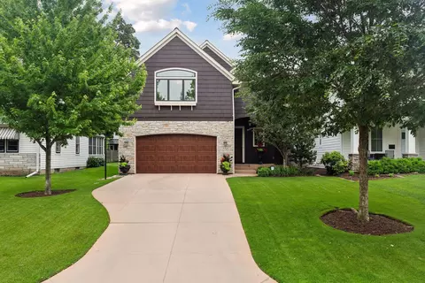 5613 Abbott Ave S, Edina, MN 55410