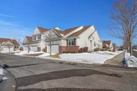 4530 Empire Dr N #1, Hugo, MN 55038