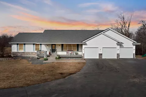 1417 212th St, Saint Croix Falls, WI 54024