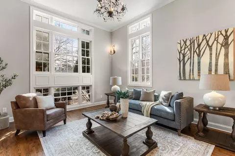 7 Cooper Ave, Edina, MN 55436