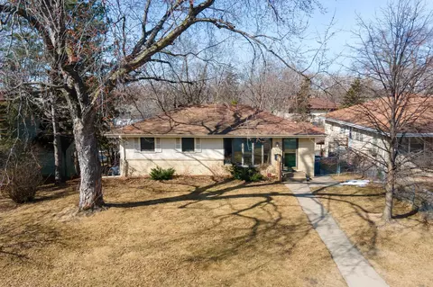 5360 5th St NE, Fridley, MN 55421