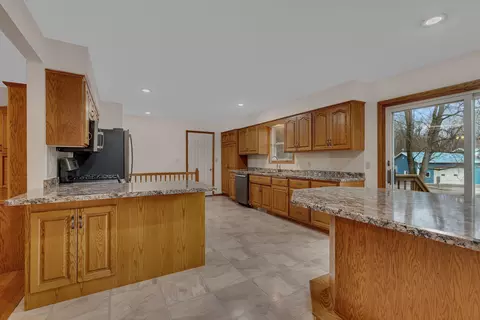 Kitchen - 18615 County Road 9, Avon, MN 56310 photo 2 of 9