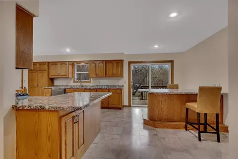Kitchen - 18615 County Road 9, Avon, MN 56310 photo 5 of 9