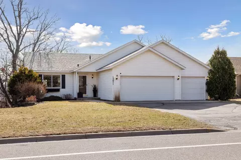 13611 Parkwood Dr, Burnsville, MN 55337