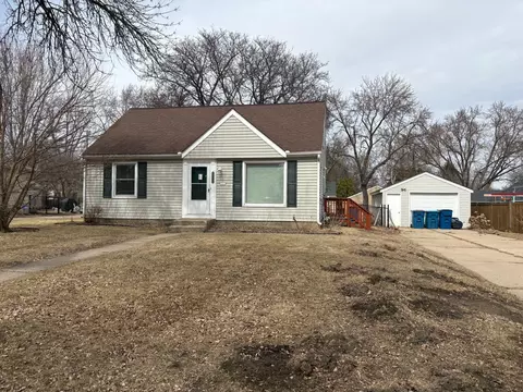 2808 W 71st St, Richfield, MN 55423
