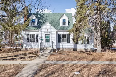 1797 Hyacinth Ave E, Saint Paul, MN 55119