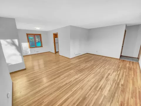 Living - 4248 Sandstone Dr, Eagan, MN 55122 photo 4 of 5