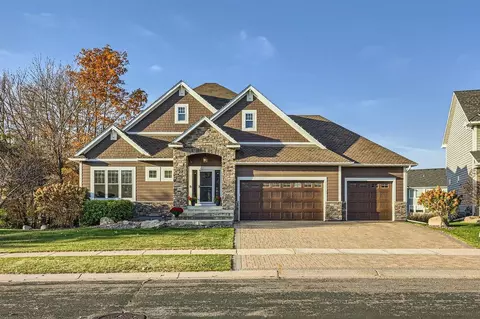 7905 Ranier Ln N, Maple Grove, MN 55311