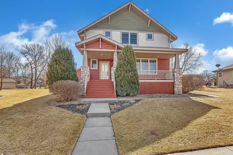 904 Celebration Cir, Sartell, MN 56377