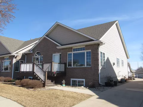 722 3rd Ave, Worthington, MN 56187