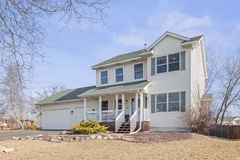 9694 Winslow Chase N, Maple Grove, MN 55311