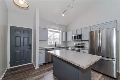 328 Pine St, Cannon Falls, MN 55009