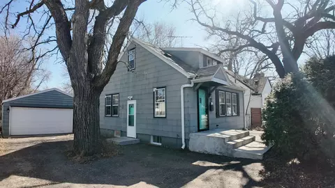 6923 James Ave S, Richfield, MN 55423