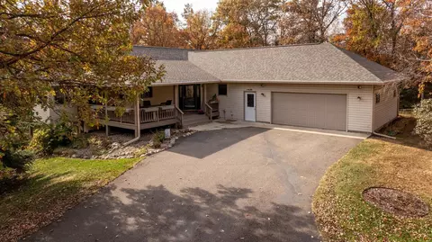 34121 N Oak Dr, Pequot Lakes, MN 56472