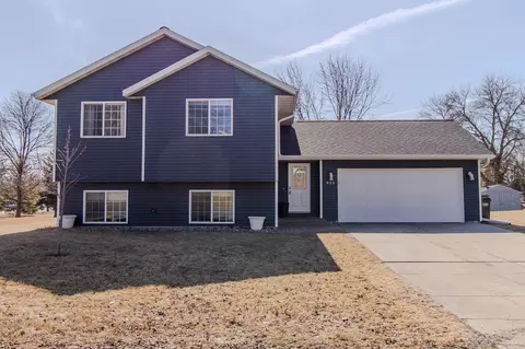 920 Stonebrooke Dr, Albany, MN 56307