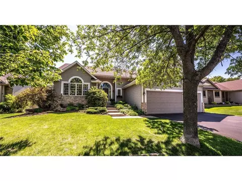 19118 Dunbury Ave, Farmington, MN 55024