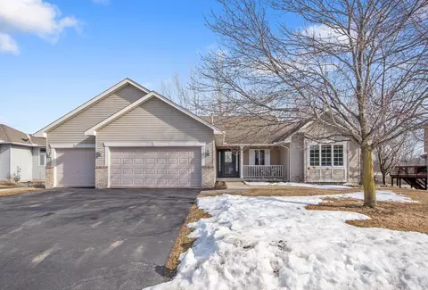 4559 Hummingbird Trl NE, Prior Lake, MN 55372
