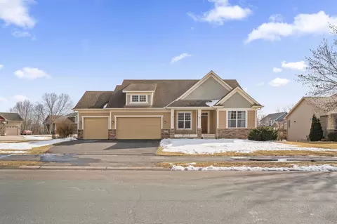 5567 159th St N, Hugo, MN 55038