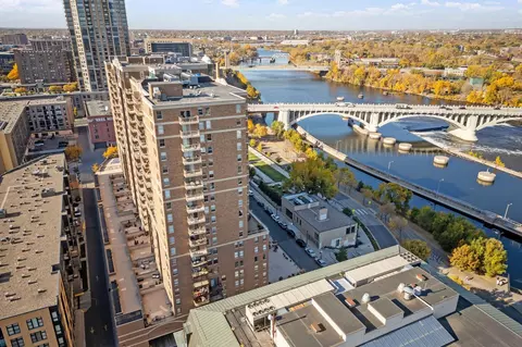 401 S 1st St #1802, Minneapolis, MN 55401