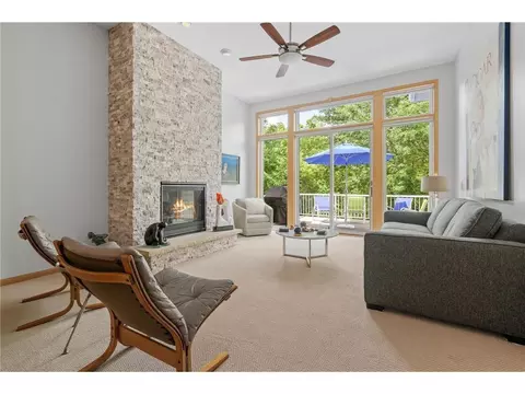 3854 Majestic Ln, Prior Lake, MN 55372