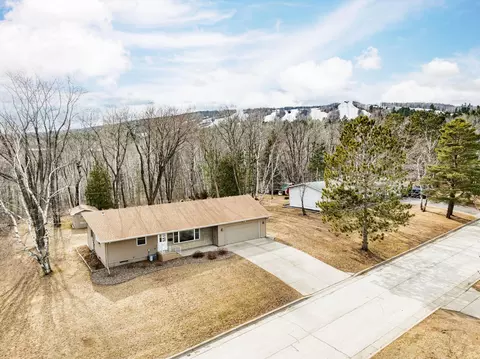 315 N 85th Ave W, Duluth, MN 55807