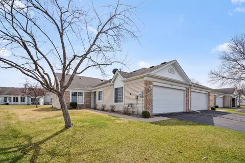 9456 Prairieview Trl N, Champlin, MN 55316