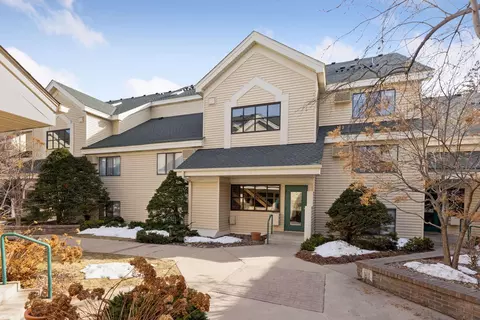 7606 York Ave S #7308, Edina, MN 55435