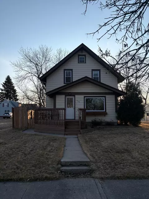 605 15th St S, Benson, MN 56215