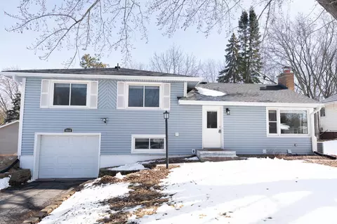 3542 Oak Ter, White Bear Lake, MN 55110