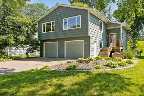 7833 Woodpark Blvd, Woodbury, MN 55125