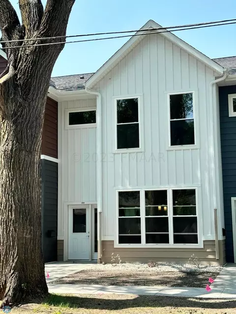 1112 12 St N #104, Fargo, ND 58102