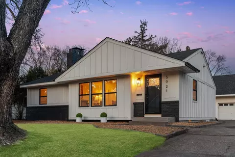 5921 Chowen Ave S, Edina, MN 55410