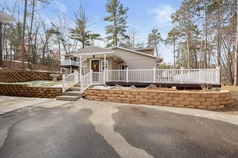 26267 Clara Ave, Cohasset, MN 55721