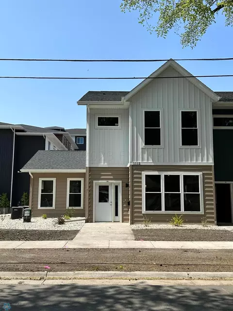1112 12 St N #101, Fargo, ND 58102