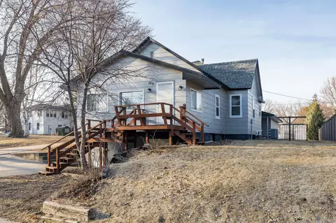 105 Main St E, Morristown, MN 55052