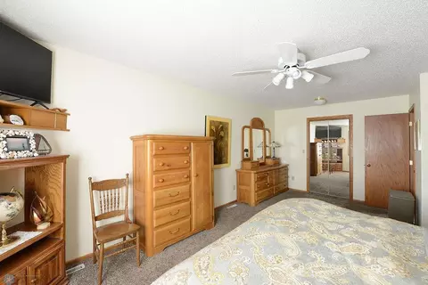 2802 24th Ave S, Fargo, ND 58103 photo 18