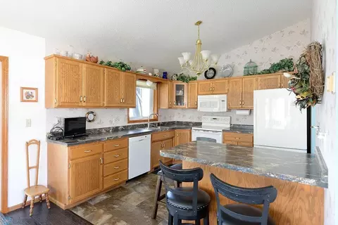 2802 24th Ave S, Fargo, ND 58103 photo 9