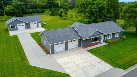 1001 Call Pl, Little Falls, MN 56345