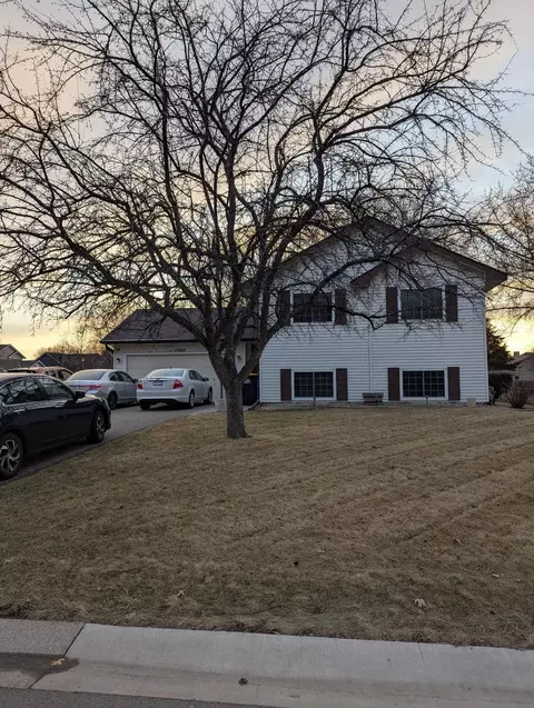17463 Falcon Ave, Farmington, MN 55024