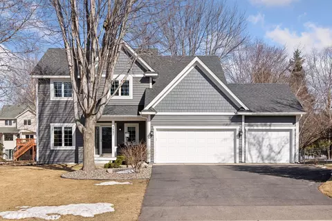 3897 Monticello Dr, Woodbury, MN 55129