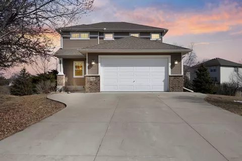 1763 Rye Ct, Shakopee, MN 55379