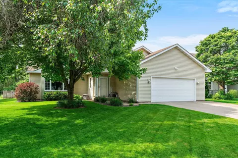 174 Egret Ln, Lino Lakes, MN 55014