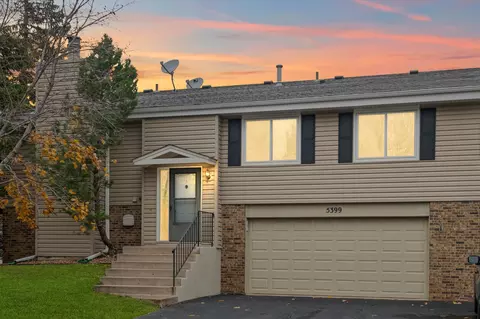 5399 Beachside Dr, Hopkins, MN 55343