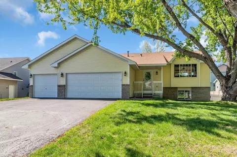 1750 127th Ave NE, Blaine, MN 55449