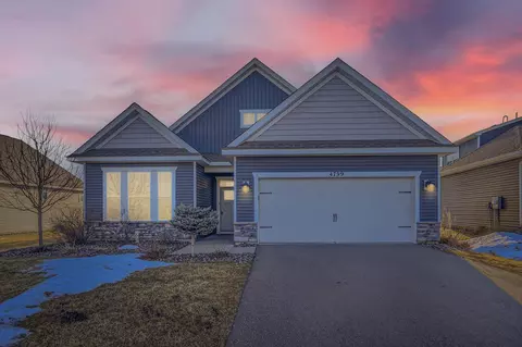 4799 Copper Cir, Woodbury, MN 55129