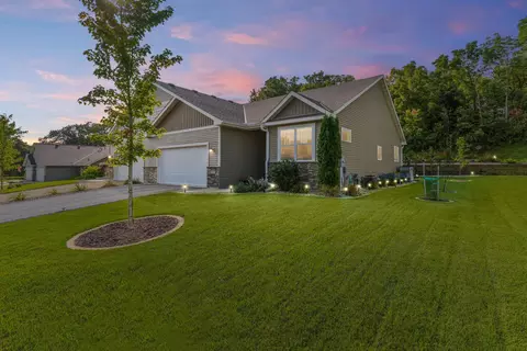 1727 Crystal Ln, Faribault, MN 55021