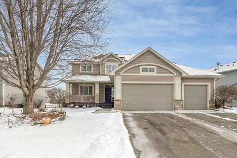735 Westchester Ave, Shakopee, MN 55379